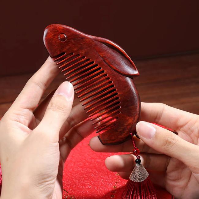 COMB | Small Leaf Red Sandalwood Cute Bunny Rabbit Sooth Comb With Gift Box COMB COMB